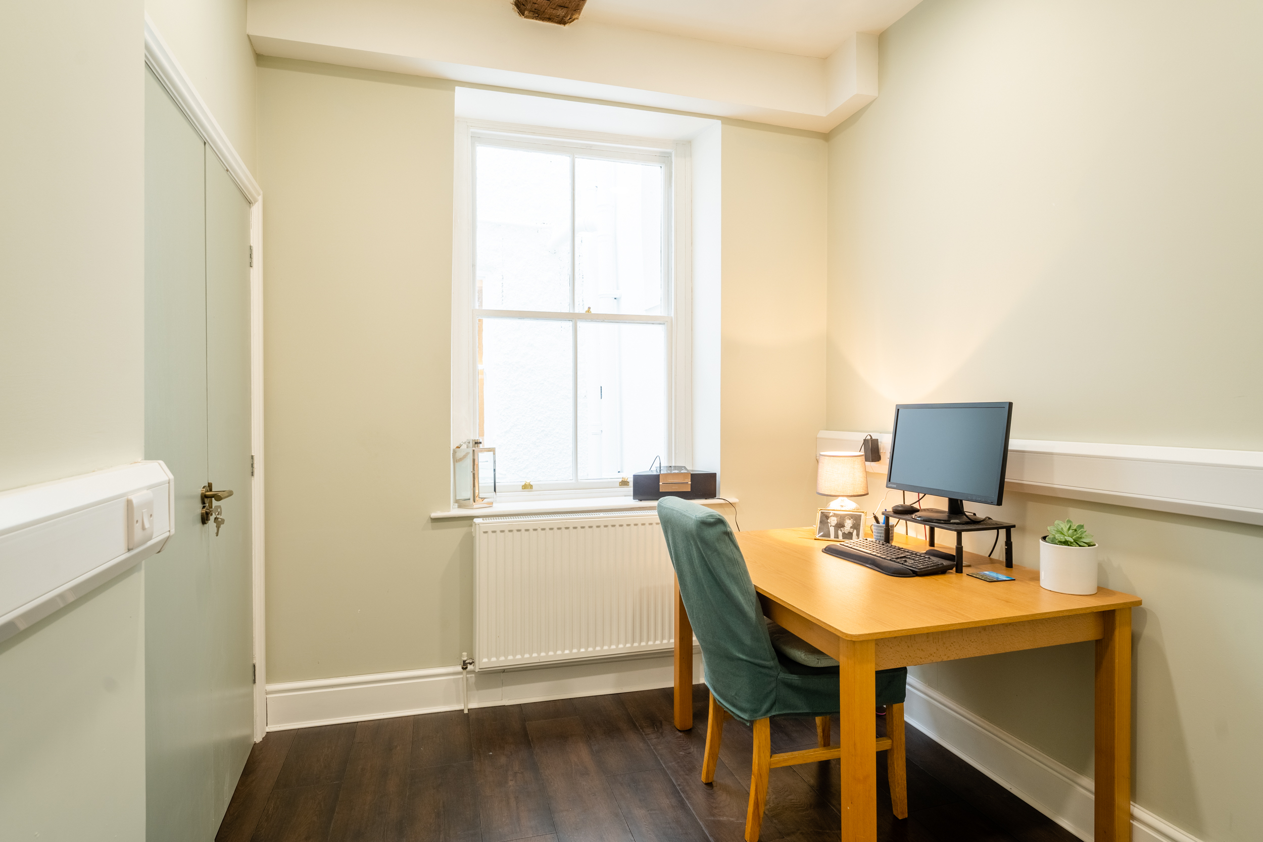 Hummingbird-Office3-7